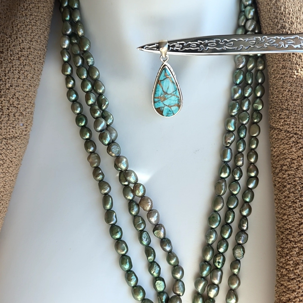 🆕️Mint Dahlia Pendant In Sterling Silver
